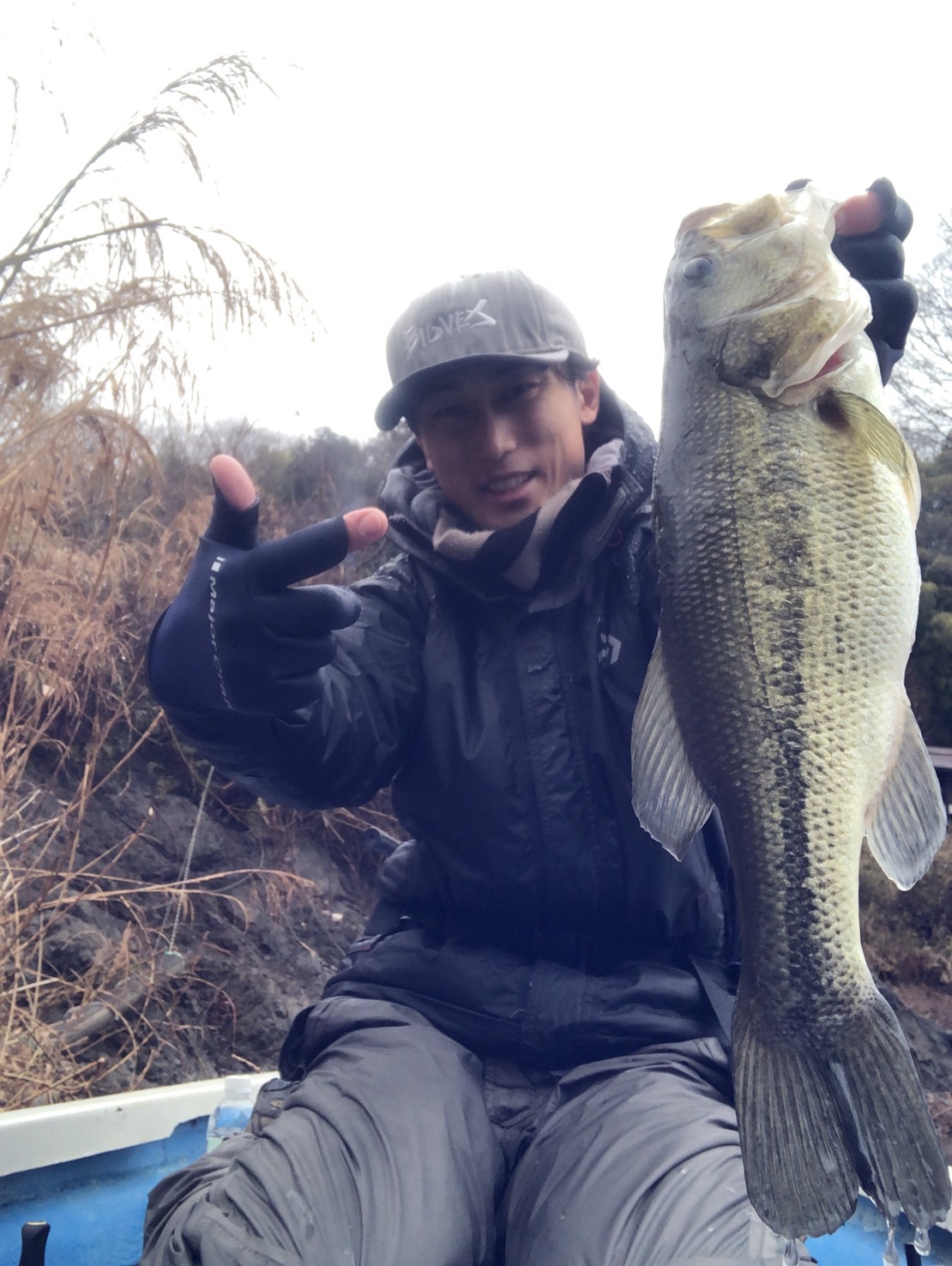 釣船小川亭 相模湖 今朝の釣果情報 ブラックバス ４８cm Nice Fish ダウンショットで 相模湖 小川亭 ブラックバス バス釣り T Co Jii9fluy1p Twitter