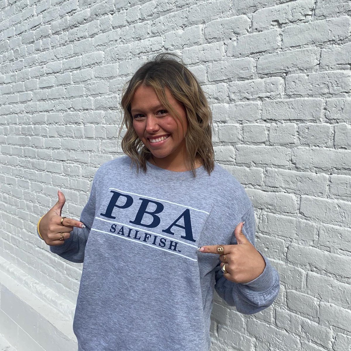 Bellaoconnor43's tweet photo. I’m extremely blessed and happy to announce that I have verbally committed to Palm Beach Atlantic University to continue my academic career and play D2 softball! 💙🤍@PBASailfish @SailfishSB @ecbstephens @EastCobbBullets #FEARtheFISH https://t.co/KP1mPZ4MOd