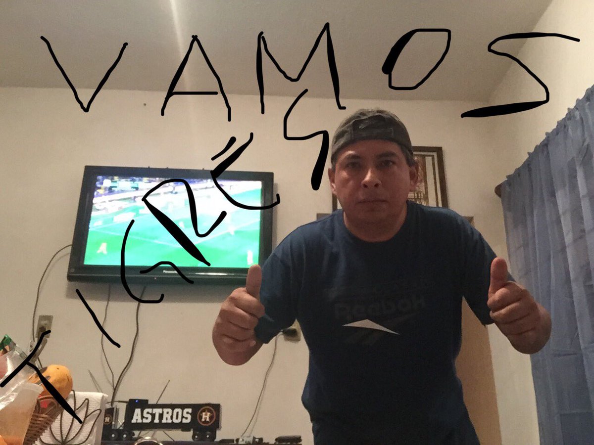 martip0's tweet photo. @TUDNMEX  #SabadoFutbolero vamos tigres https://t.co/LdlzJKnjt8