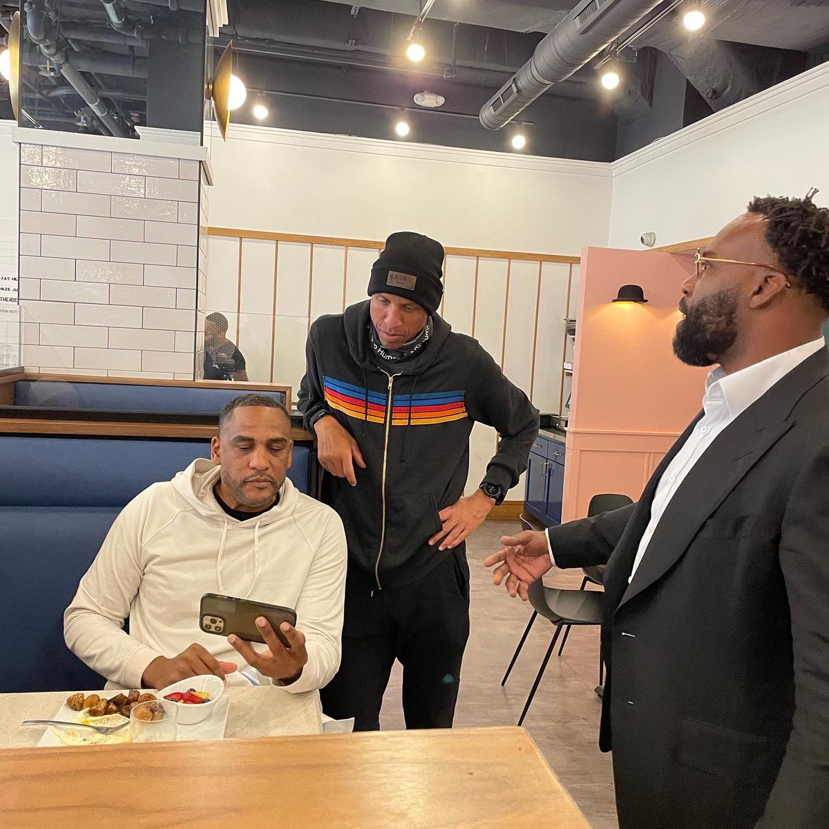 slicsports's tweet photo. .@BaronDavis at the Tech Summit during #NBAAllStar Weekend, connecting with some of the best people to build with!💡 https://t.co/7FNlqSkNeM