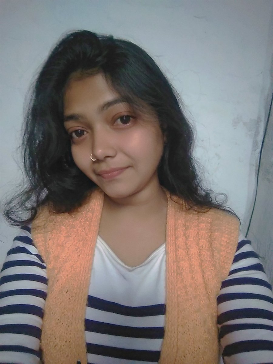 Anuradh68112558's tweet photo. Happy birthday to me 🎉🎊 https://t.co/Fkz4XxHjTg