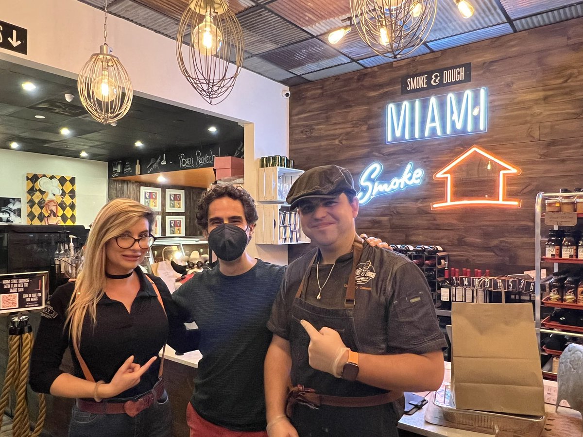 Smoke and Dough (SmokeDough) Twitter