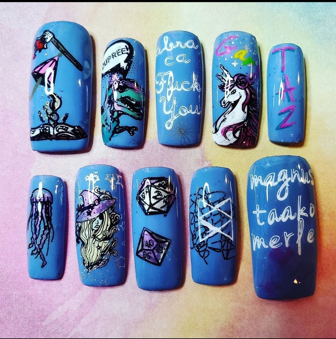 HilranaDreyma's tweet photo. I made these #Taz #theadventurezone #ttrpg #dupree #abracafuckyou #garyl #taako https://t.co/9s65oZSUgw