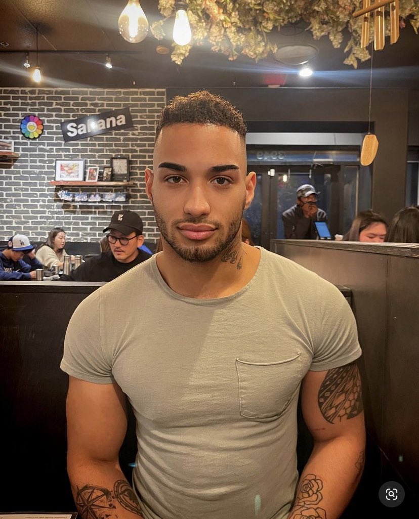 MalezIntl's tweet photo. This is what Christian Walker would look like if he were a top 🤭 https://t.co/tBvjXvCGCU