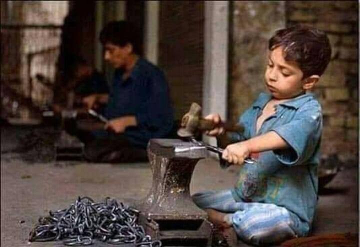 Golden_Words21's tweet photo. په هر ارمان مې لوبې وشوې................. 
خدایه دا ستا په جهان ولې لویېدمه😔

 https://t.co/GulR7gN9Ok