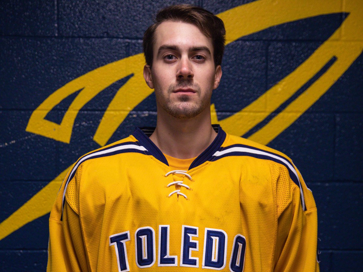UToledoHockey's tweet photo. 🚀🏒 Senior Spotlight 🏒🚀

#8 Connor Wherrett - Forward

Degree: Finance

Post Graduation Plan: Pursue a career in finance.

Favorite UT Hockey Memory: Team trip to Florida to play FGCU his freshman year.

Games: 71
Points: 25 https://t.co/xqBn3M7dSU