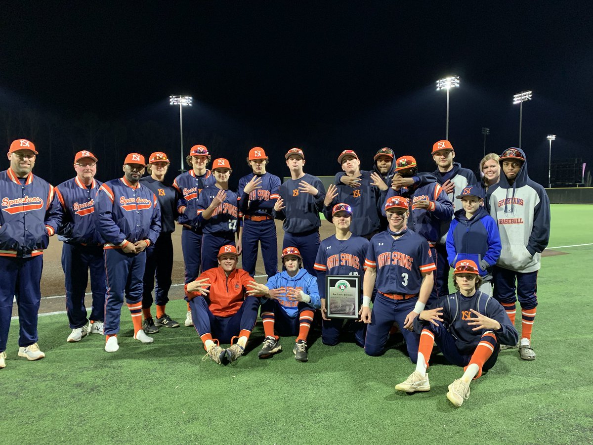 SpringsBoysGA's tweet photo. @SpringsBoysGA w a great comeback W vs Alexander!

@JakeStreeter4 (3H,2RBI) &amp; @tytjacks2004 (2H,3RBI) led the offense

Final score 8-4

Spartans win the Jim Luck Division of the 2022 @gdcbaseball Tournament

#palmsdown 
@hansonmscott @NSpringsAD @Jessbdale @FultonAD_crafts https://t.co/fRHBi5U3z5