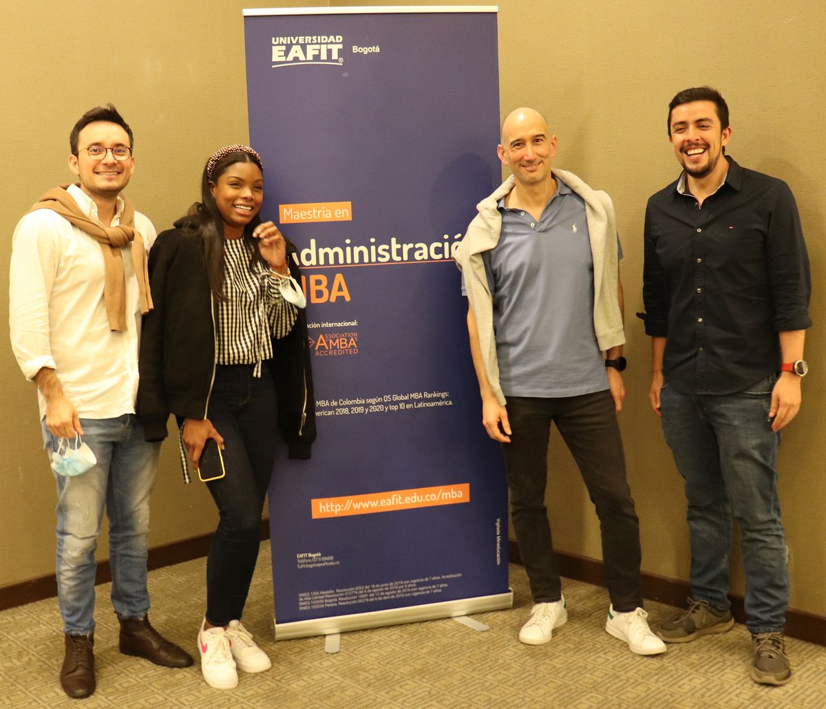 EAFITBogota's tweet photo. Cultivamos nuestros vínculos, reafirmamos la confianza y fortalecemos la comunidad #eafitense en Bogotá. Felicidades a nuestros estudiantes de #MBA que hoy finalizan sus clases.
@CristinaVelezV https://t.co/5D13pCUkei