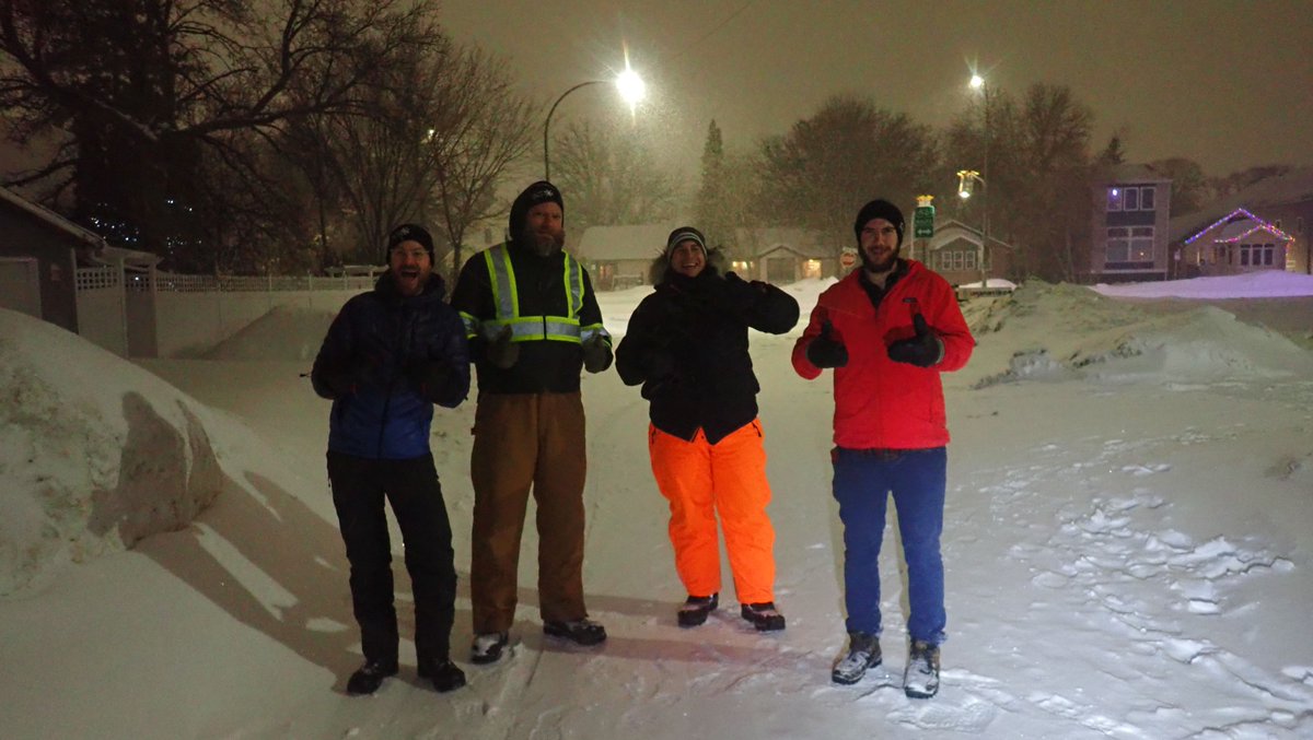 <a href="/ActifEpica/">Actif Epica</a>  I stopped at the Elm Park bridge after meeting some of the runners.   Thumbs up to the people that are looking after everyone!