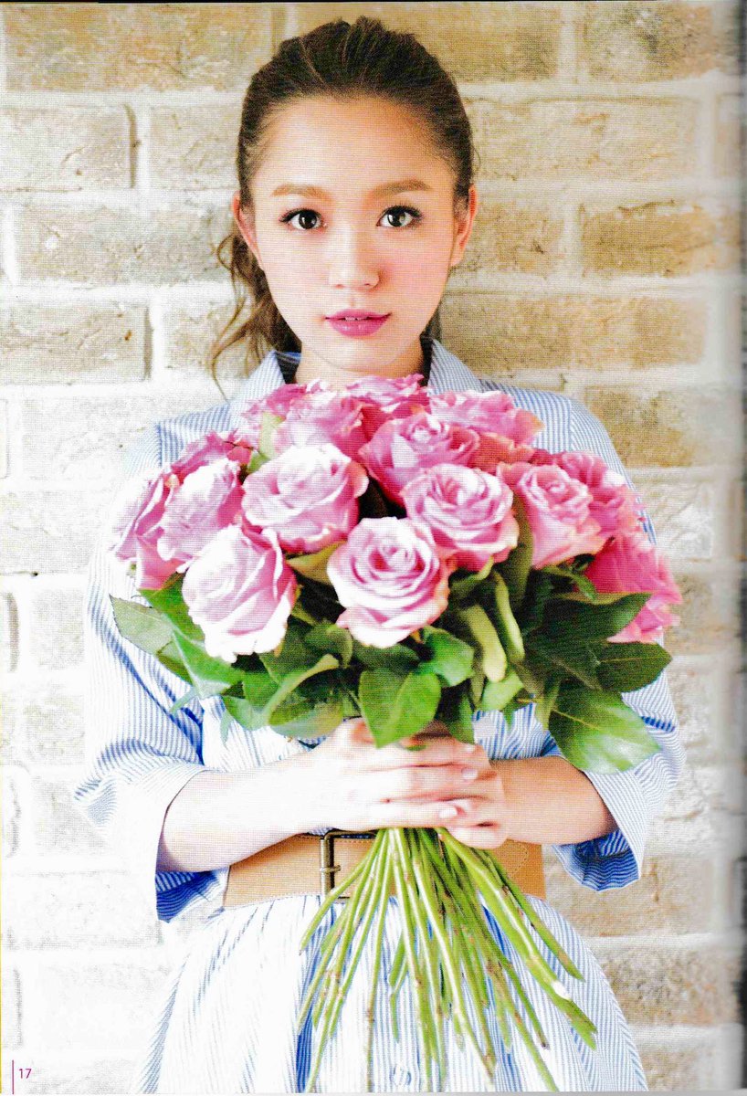 knyn__my's tweet photo. 14th anniversary👸🤍 https://t.co/jJgrEUS1s1