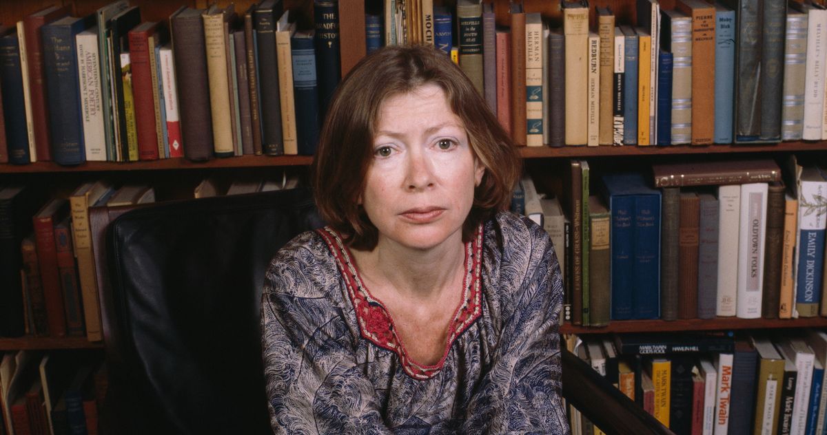_stylemuseum's tweet photo. Writers Pay Tribute to Joan Didion https://t.co/lcaPrYbHgC https://t.co/ts616QPlsu