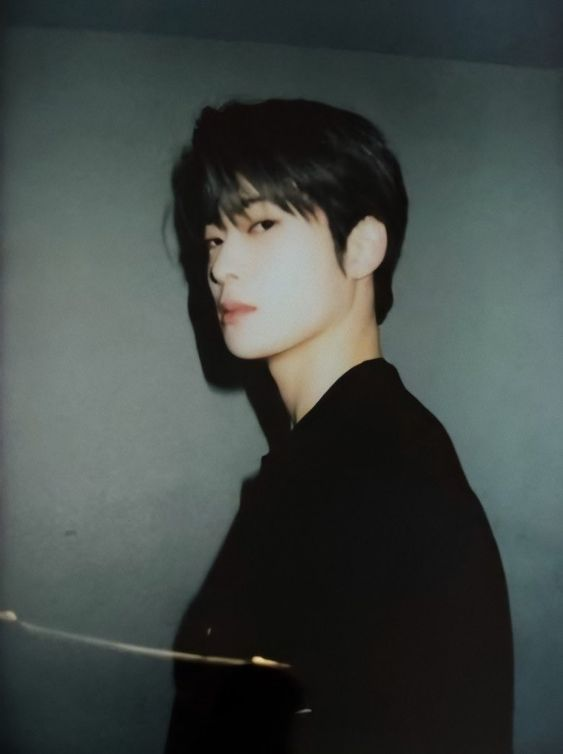 jaehyun as the 1975 albums