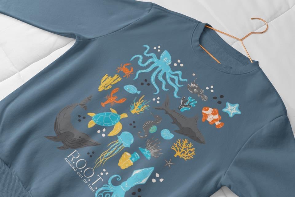 papacheeto's tweet photo. pls check out my new website https://t.co/lK8MgNc02d where 20% of profits are donated to conservation organizations🌍🤍 there are so many designs and color schemes and i’m so proud of all of them!!! pls RT and show some love if ur feeling generous so i can reach new ppl :) https://t.co/n8rGJVSyh9