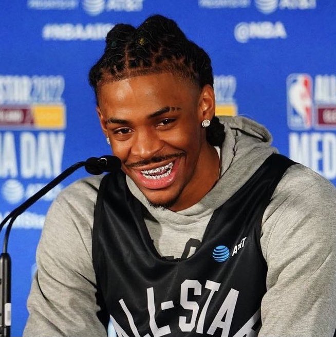 choose901's tweet image. appreciation post for @JaMorant’s full grill.