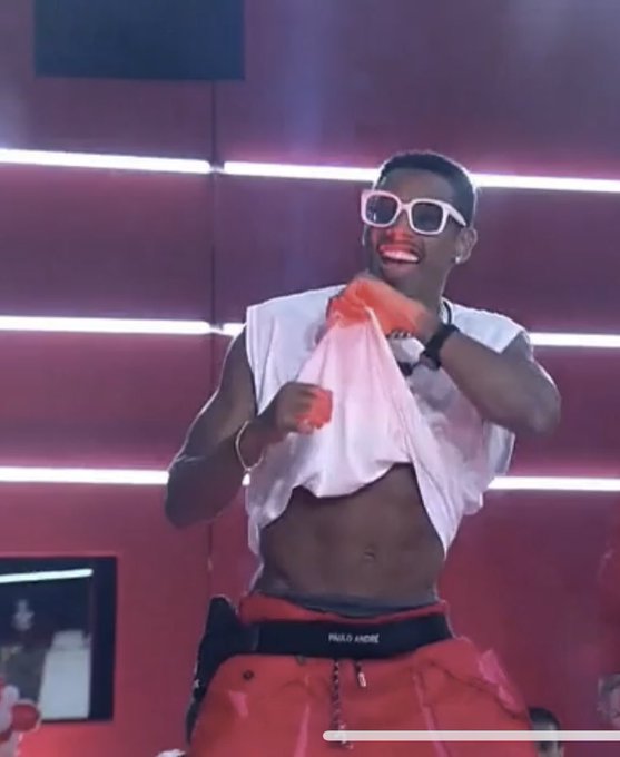 Oi Deus sou eu de novo 🥵#BBB22 https://t.co/g98OyusRce<a href="/tag/bbb22"class="tags">#BBB22</a>