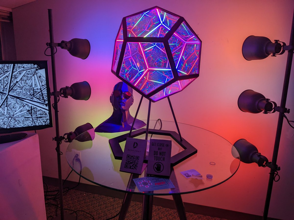 jacobchak_'s tweet photo. Never felt closer to the metaverse. #ETHDenver https://t.co/Z1nUMUWCkt