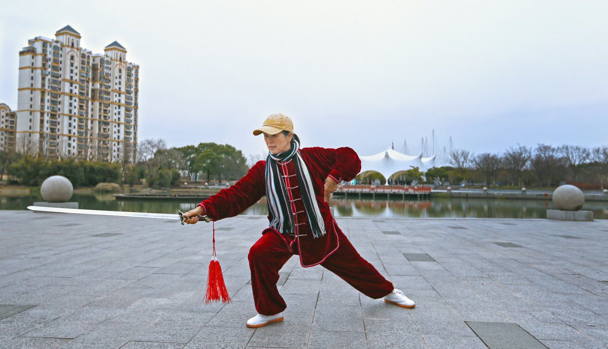 VisitSongjiang's tweet image. Invigorated people doing morning exercises make the windy morning full of vitality.

#morningexercises #winter #taiji #songjiang #shanghai #china