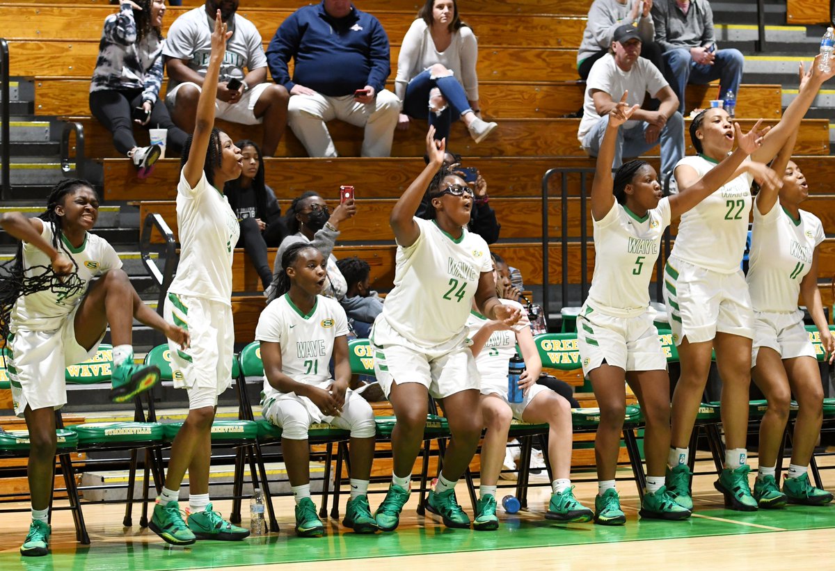 Green Wave Girls to host Cane Bay in third round of hoops playoffs &gt;&gt;&gt;