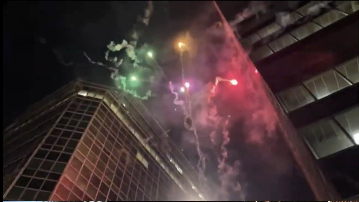 Ottawa wtf.  This isn’t enough freedom??? Launching fireworks beside buildings downtown? 

So oppressed. Much wow. 

#OttawaConvoy #OttawaSiege #OttawaPolice #OttawaOccupied #OttawaGestapo #2022Feb16Coup #FluTruxKlan #convoy #ottawa