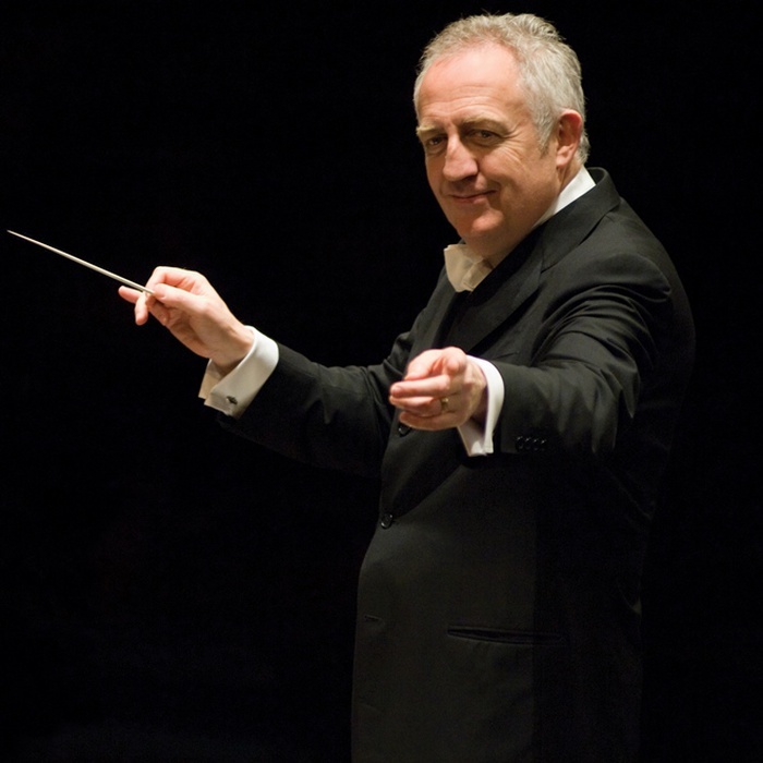 San Diego Symphony (@sandiegosymph) on Twitter photo Tomorrow at 8pm! 🎼 Tune into KPBS for a 2020 rebroadcast of Walton's Crown Imperial, Britten's Violin Concerto, & Elgar's Enigma Variations, conducted by <a href="/BramwellTovey/">Bramwell Tovey O.C.</a> & featuring our own concertmaster Jeff Thayer.
sandiegosymphony.org/san-diego-symp… Tomorrow at 8pm! 🎼 Tune into KPBS for a 2020 rebroadcast of Walton's Crown Imperial, Britten's Violin Concerto, & Elgar's Enigma Variations, conducted by <a href="/BramwellTovey/">Bramwell Tovey O.C.</a> & featuring our own concertmaster Jeff Thayer.
sandiegosymphony.org/san-diego-symp…