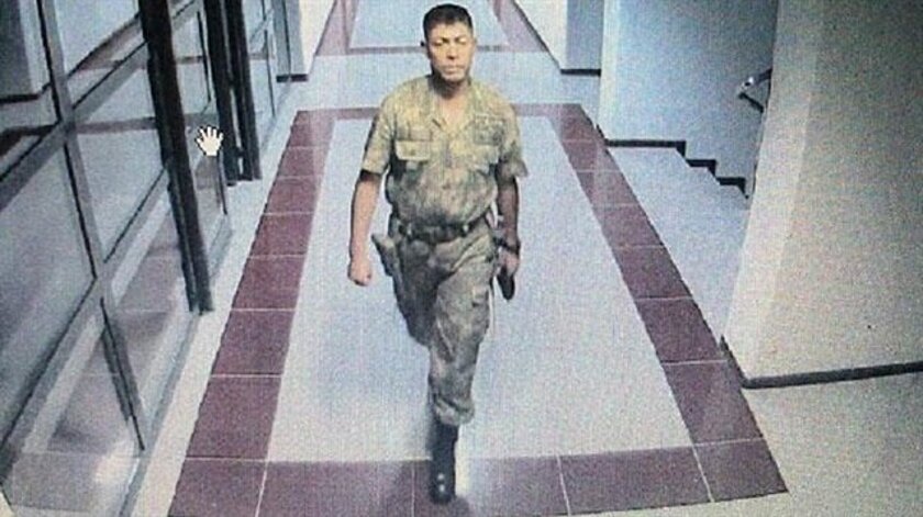 Bugün Kahraman Şehidimiz #ÖmerHalisdemir'in doğum günü. Vatan sana minnettardır yiğidim🇹🇷