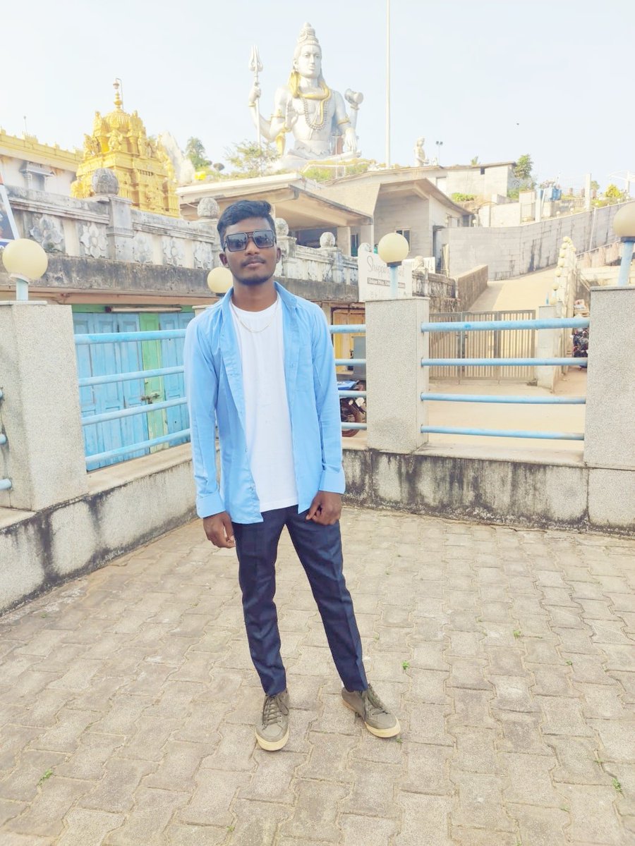 Guddu_Thakur12's tweet photo. #Enjoy
#Full_Fun
#Marudeshwar_Temple_nd_Beach https://t.co/lsCafazH2c