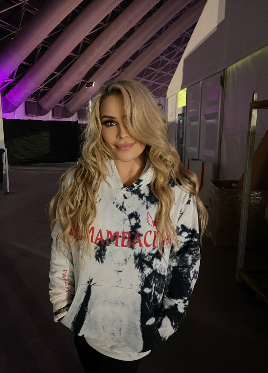 NatbyNature's tweet photo. ❤️✌️ https://t.co/kp7Enx5pHv