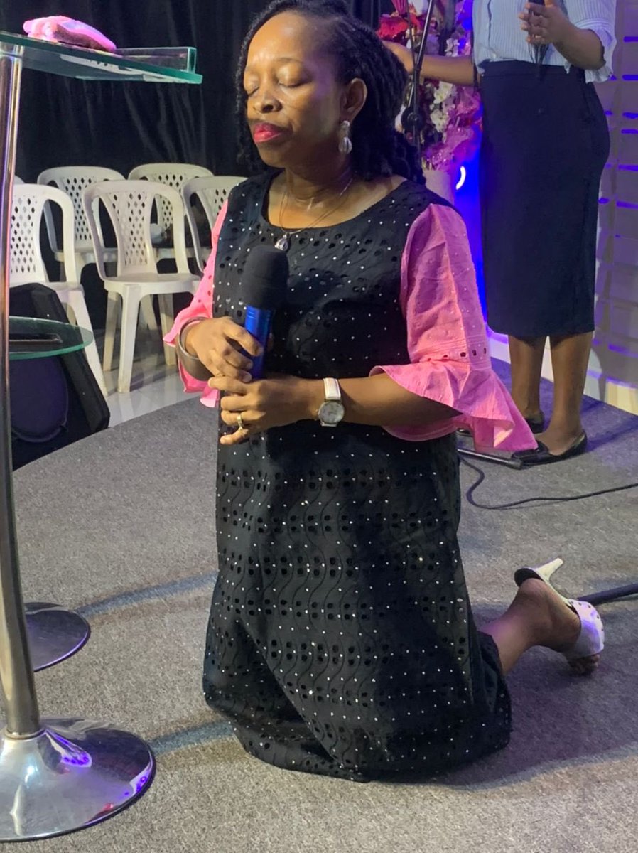 tremilorin's tweet photo. “O come, let us worship and bow down: Let us kneel before the LORD our maker.”
Psalm 95:6 KJV https://t.co/z9eOdSYRCc
