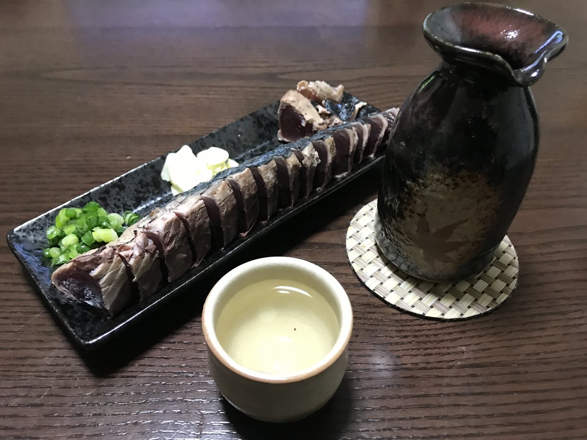 晩酌♪晩酌♪

鰹のたたきを肴に剣菱を熱燗で♪