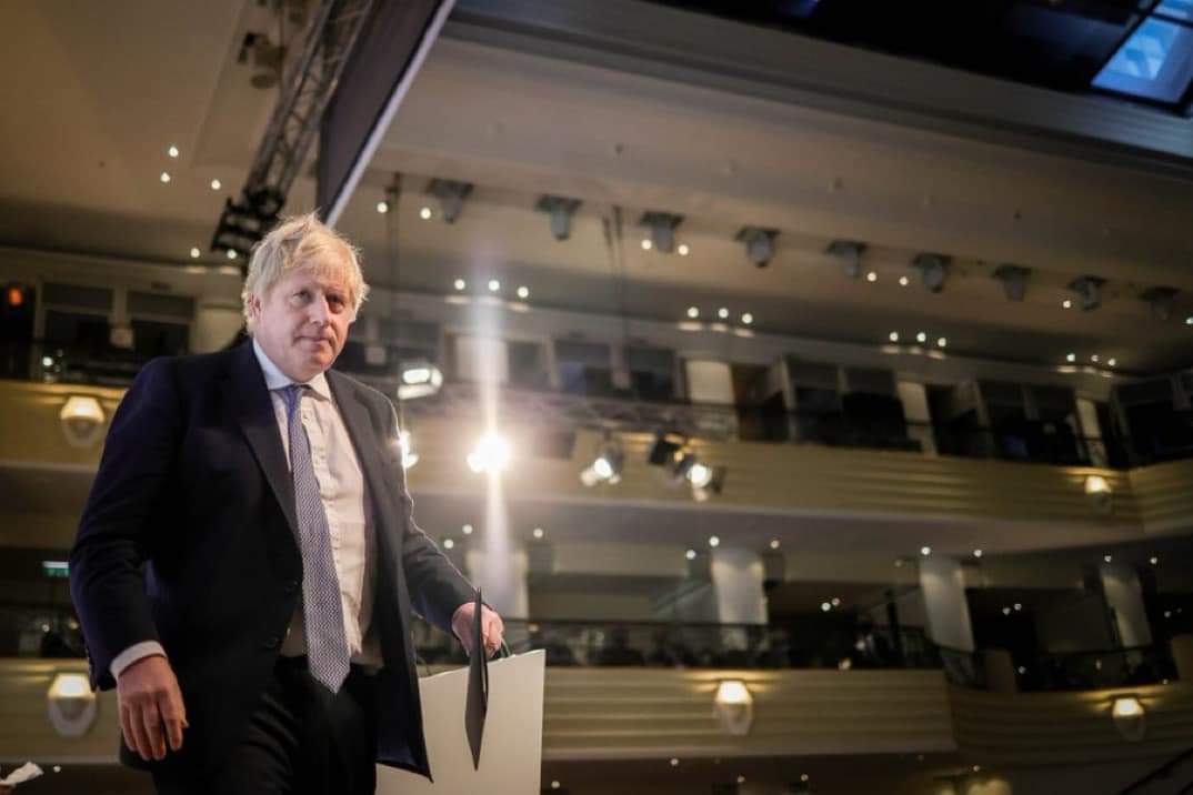 JoePorterUK's tweet photo. “Britain will always stand up for freedom and democracy around the world, and when we say that our commitment to European security is immovable and unconditional, our deeds show that we mean our words.”

@BorisJohnson standing up for Britain's democratic values in Munich. 💙🇬🇧🌍 https://t.co/62Uw36pttS
