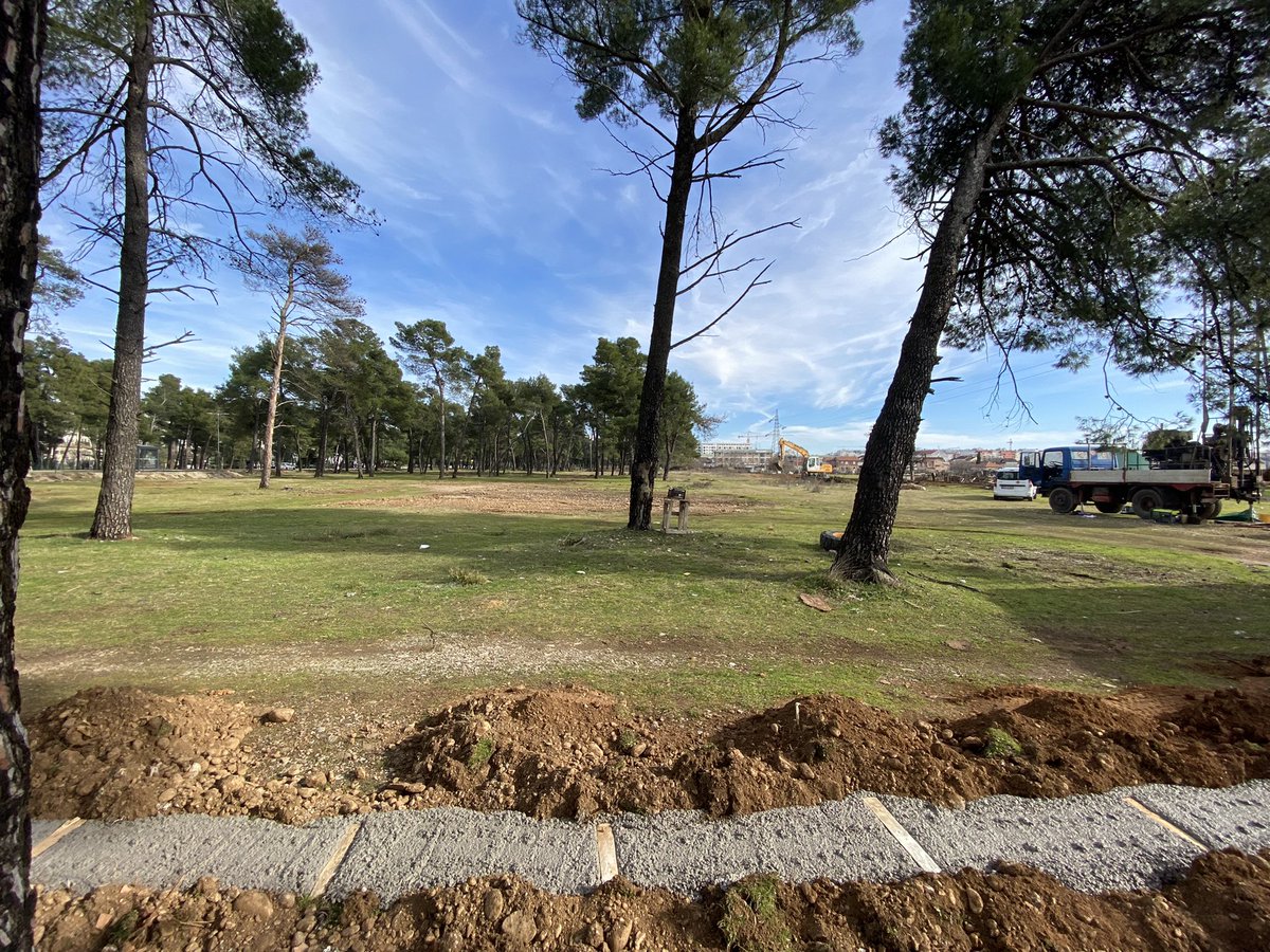 bbabroad's tweet photo. If you look closely, you just might see a #communitygarden. May be a little early to harvest, but coming soon… https://t.co/vR9DxQbJGJ