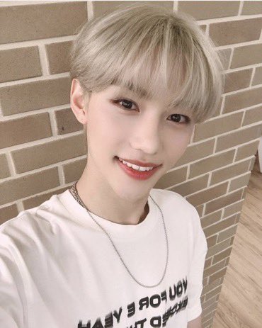 SKZ_STAY_P's tweet photo. 04line（17） 📍北海道

スキズ 🐣   離婚危機🐰🐶

無言フォローしちゃいます！

拒否とかないので仲良くしてください🙌

♡or ↻でお迎えに行きます🚗 ³₃

 #StrayKids好きな人と繋がりたい 
 #STAYさんと繋がりたい https://t.co/L592imQxpO