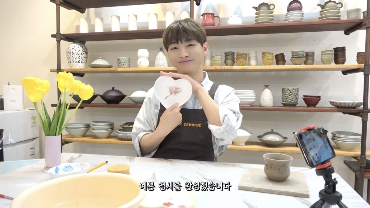 Kaka0v0's tweet photo. Happy Solo Debut 3rd Anniversary๐ฅณ๐๐ป
#์ค์ง์ฑ #YoonJisung #ๅฐนๆบ่
#YJS_3rd_ANNIVERSARY
#3YEARSwithYJS https://t.co/WpLGDFidrY