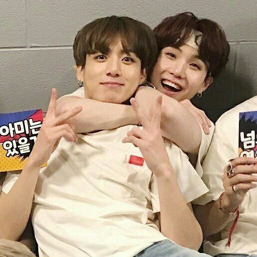 cujkte's tweet photo. Vote #stayalive by #JungKook (prod. #Suga of @BTS_twt) https://t.co/GSF6RwYU15