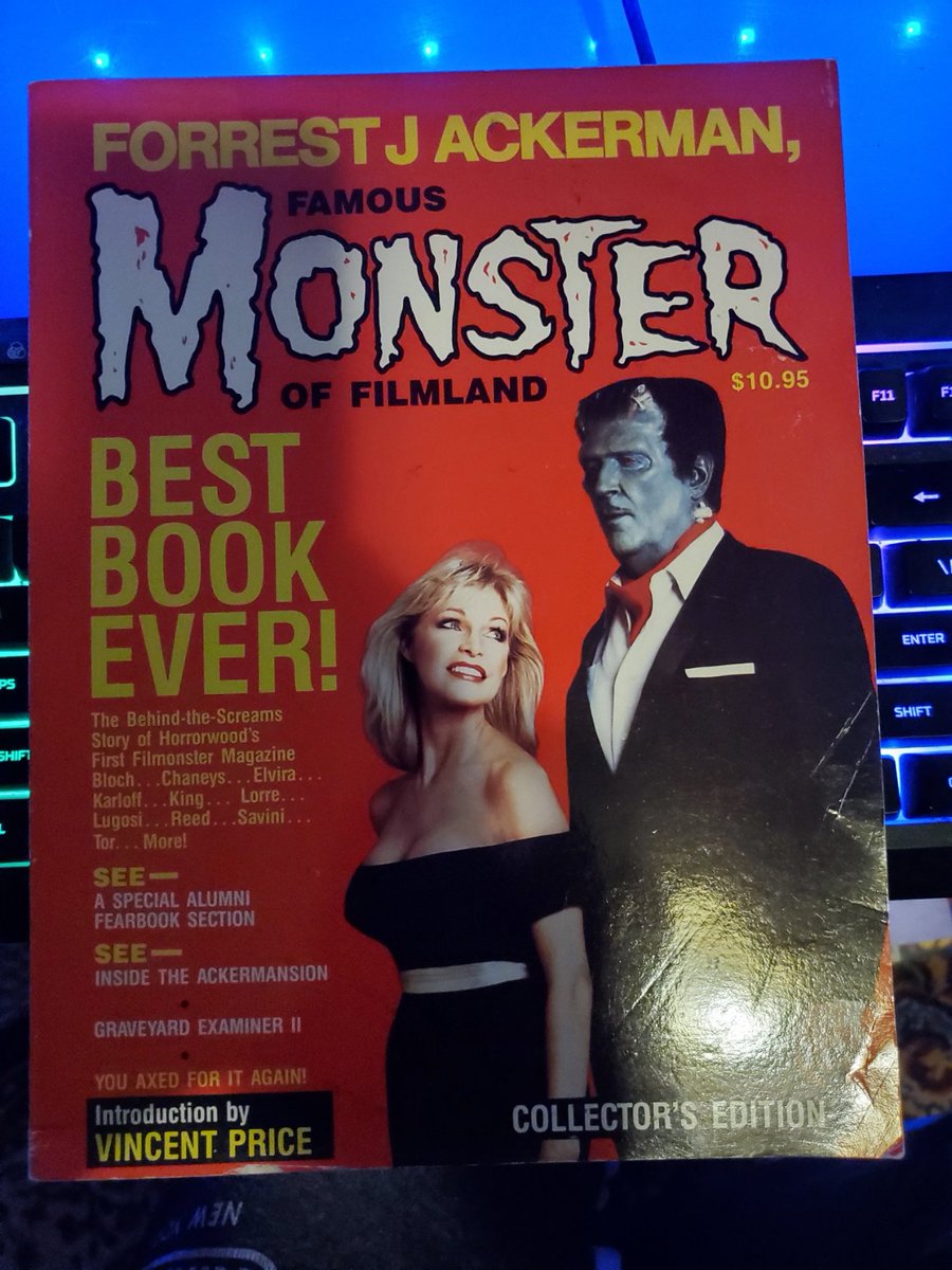 SpikePsyche's tweet photo. Who's a #fanboy of the legendary #FamousMonstersofFilmland or #ForryAckerman ? These are great memories for me! #horror #HorrorCommunity #HorrorMovies #HorrorFamily #VincentPrice #BorisKarloff #BelaLugosi #LonChaney @mwmtalent @HorrorNHaunted @HorrorHammer1 https://t.co/VrI2ibTQcW