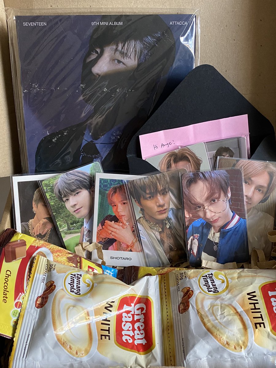 nekowonhui's tweet photo. 💌 . . ⇢ ˗ˏˋ svt & nct ˎˊ˗
thank u thank u so muchie @mine_dokyeom 🥺 nagulat ako 3 pcs lang naman binili ko then ang laki nung box may pasabog pala si ate mo 😭 thank you sa gifttt and sa pagpapauwi mo sakin kay jeno, shotaro & sa wonhui!! ♥️ ilysm <3 #nice_bringit https://t.co/2ntODmTqWy