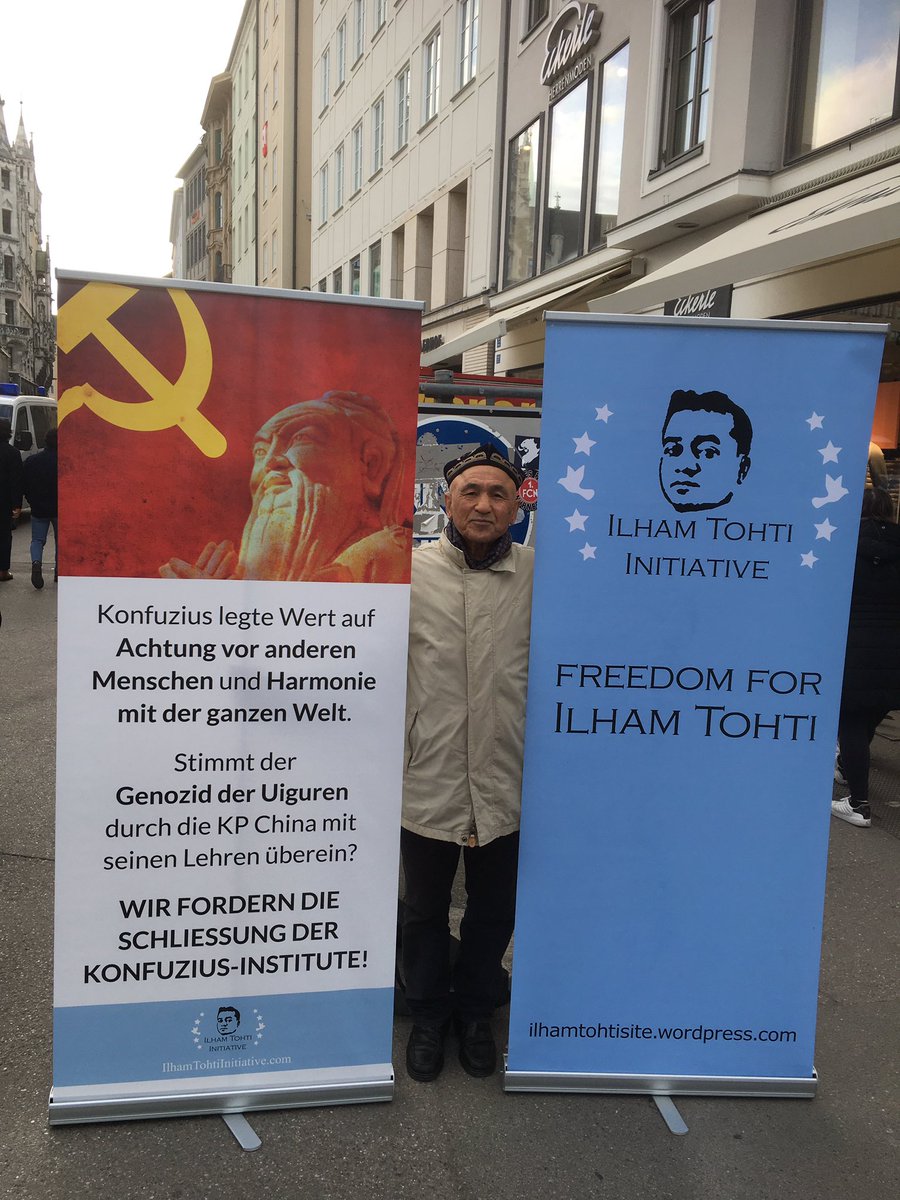 IlhamTohtiInit1's tweet photo. Chinesische Aussrnminister Wang Yi heute in München presentiert sich …als ob es gebe keine Genozidis gegen die #Uiguren. @UlrikeEhmann: Es ist der Druck nicht wert, es ist der Rede nicht wert was die #KPC und deren #Gehilfen von sich geben
#Lug #Trug #Täuschung https://t.co/GXiqdFHUQk