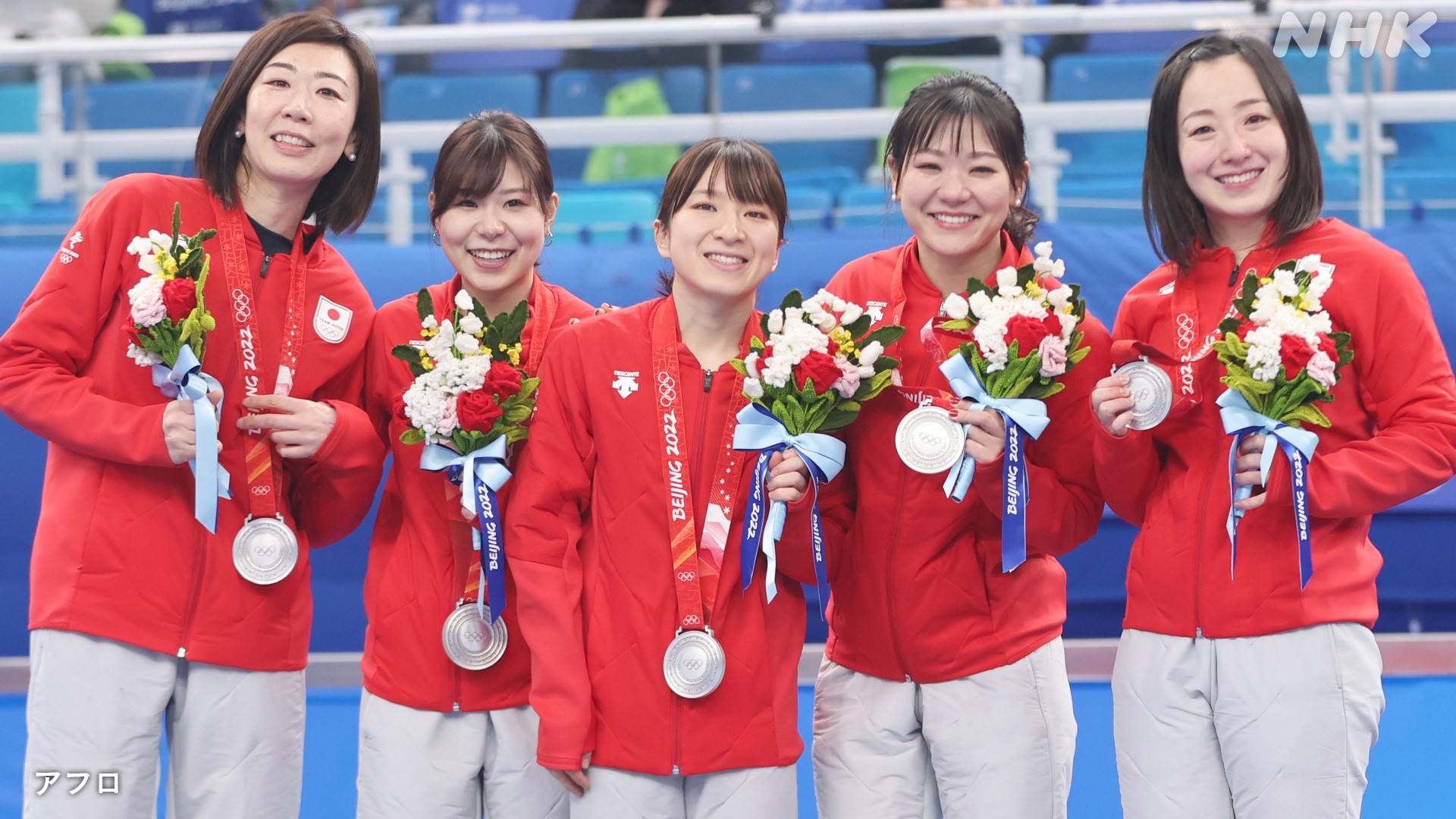 カーリング女子 日本代表が銀メダル 決勝や表彰式の模様を動画でまとめています Twitter