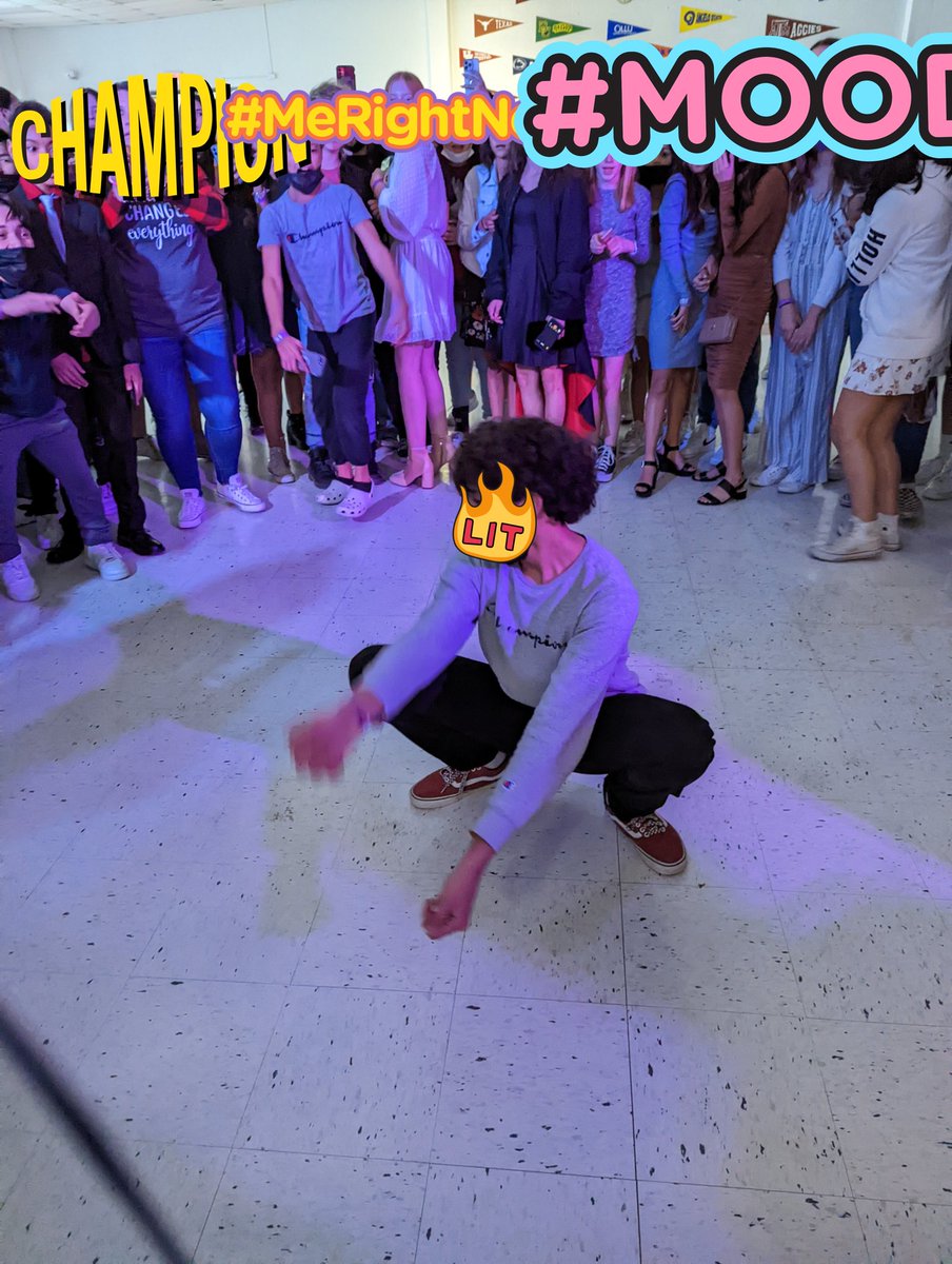acfreeman7's tweet photo. 7th grade dance was a success! So enjoyed watching our Ss hang out &amp; having fun 🥳♥️
@NISDRawlinson 
@NISDMSScience 
@NISD 
@NISDSpecialEd https://t.co/L0Hq13VD9O