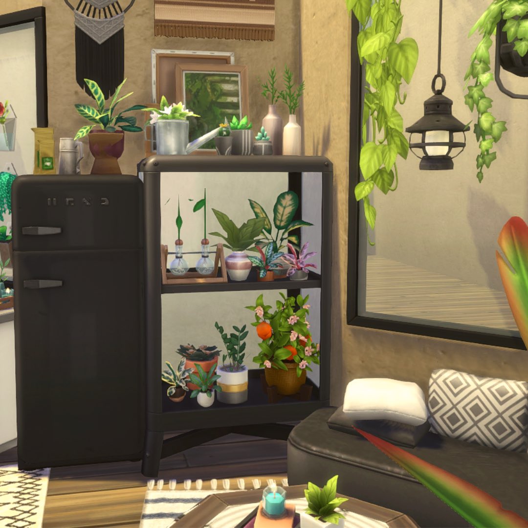 SimLuski's tweet photo. Sol sol! This is my second entry for #ts4buildersgames “nooks and crannies”. A little nook for a plantlover🪴 This sim loves using her self grown herbs and vegetables in her mastery cooking. Hope you like it!🌿 competition hosted by @jubiesims 🤍

#nocc #ts4 #ShowUsYourBuilds https://t.co/2xNCugPqnI