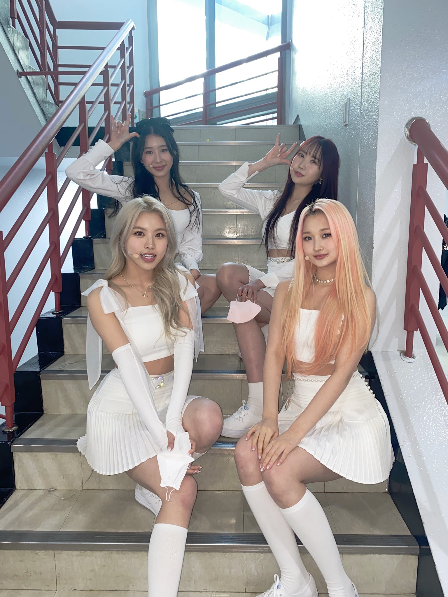 FMBSJUtaUAM9Lr6?format=jpg&name=large