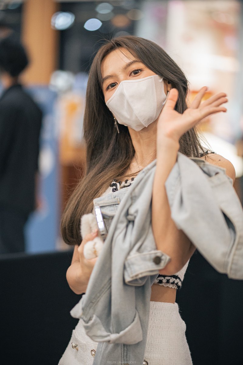mahajamrern's tweet photo. คุณหนูคุณใจ🥺🥺

#𝗻𝗮𝗺𝗻𝗲𝘂𝗻𝗴𝗯𝗻𝗸𝟰𝟴 #จ้าวยู้กหมี https://t.co/VxZgyVQIvs