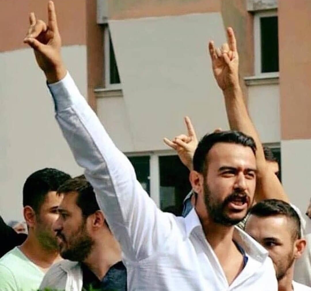 Şehadetinin 7. Sene-i devriyesinde, yiğidimizi rahmet, minnet ve özlem ile anıyoruz.

Seni hiç unutmadık ve unutmayacağız🇹🇷
#FıratYılmazÇakıroğlu