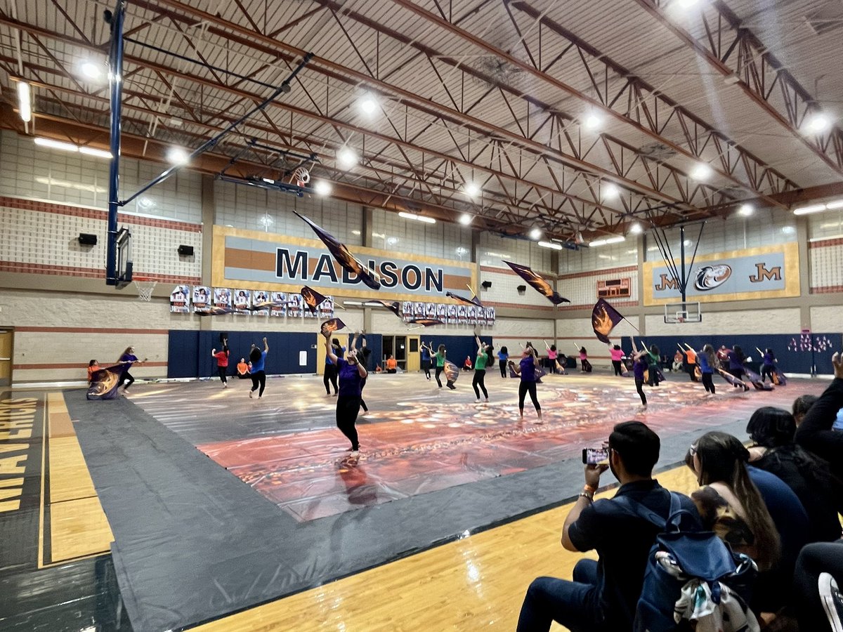 MissAWorldHist's tweet photo. Congratulations Marshall Winter Guard on 3rd Place!! You were amazing tonight! #QueensOfTheThrone #RamFam #RamPride π @NISDMarshall @NISDMarshallLMS @jmramband https://t.co/SwtxemsMl8