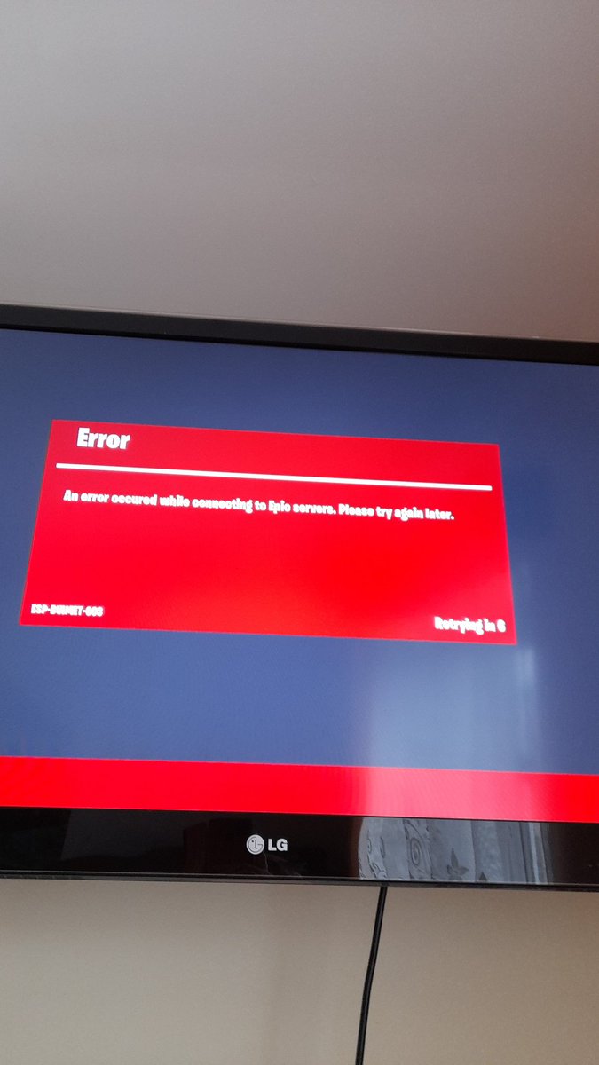 LuciSmecherul's tweet photo. @FortniteGame fortnite im an xbox player and when i try to join fortnite it shows me an error https://t.co/UNLYXWCUaS