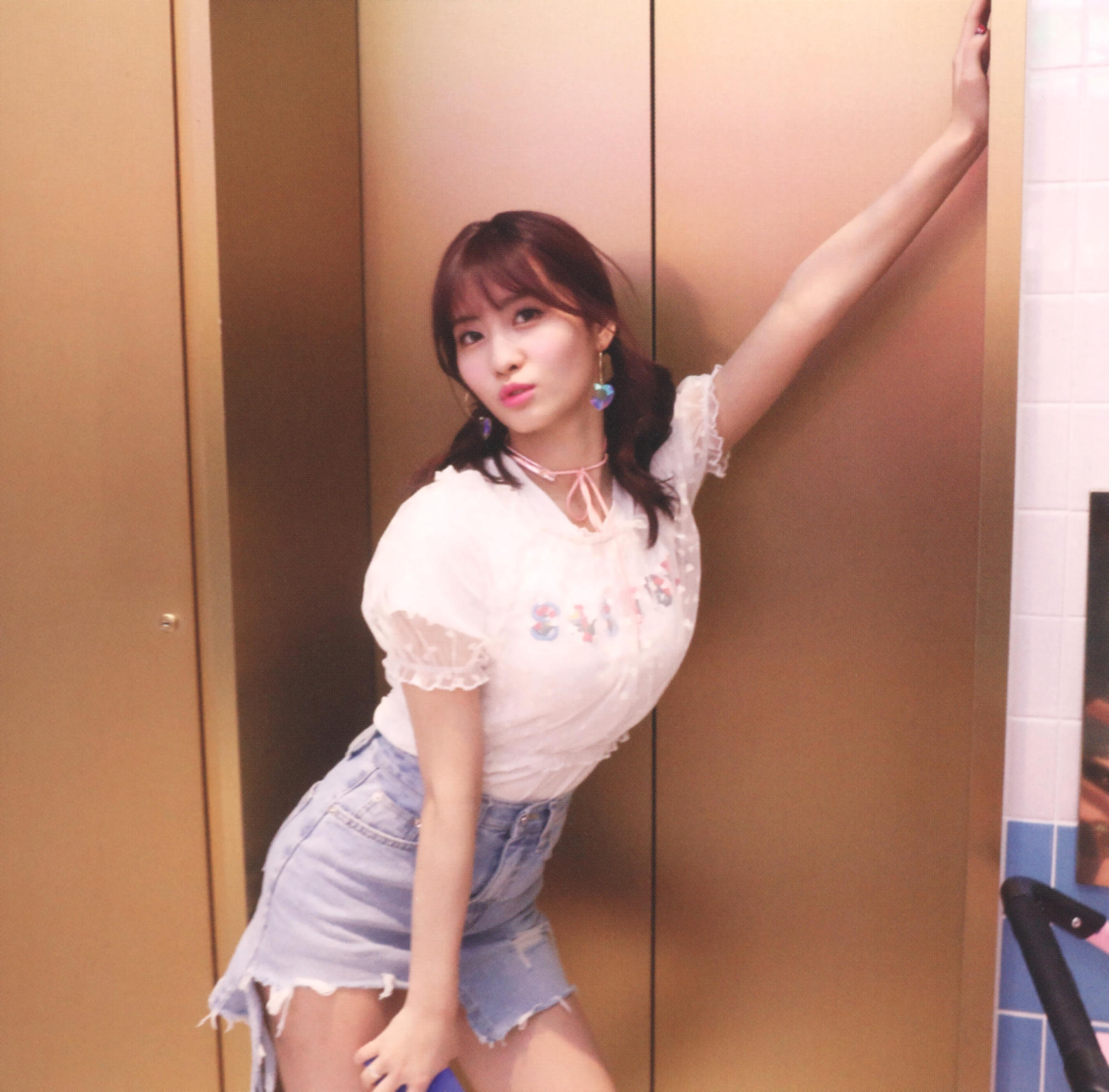 TWICE signal サノク モモ Twice: Signal (2017)