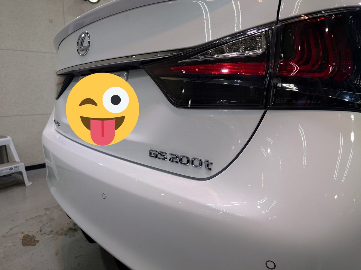 LEXUS_GS200t's tweet photo. 今日はリボルト宇都宮さんにメンテナンスで預けていた車を引き取りに行ってきました〜

バッチリ綺麗にしてもらって満足です🤗

#リボルトプロ 
#リボルト宇都宮
#レクサス
#GS200t https://t.co/HN84tpLWVT