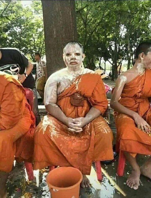 ใช้ดิสนี้ในปาทูหวังว่าจะมีโชคที่จะชนะ