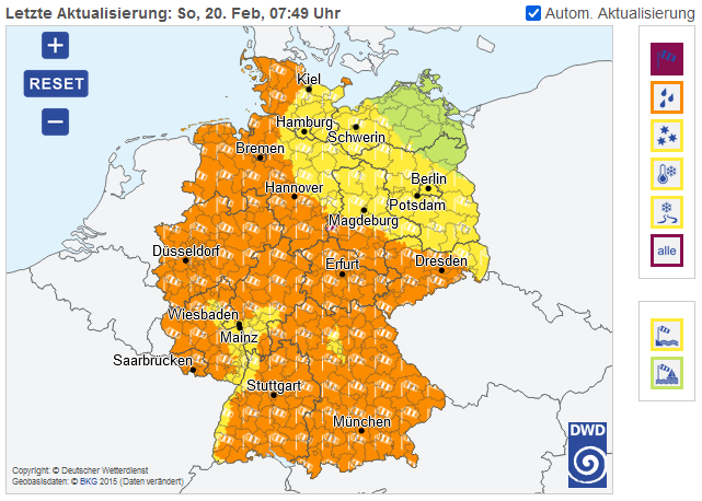 DWD_presse's tweet photo. Das neue Sturmtief #Antonia über dem Nordatlantik gestaltet den heutigen Sonntag erneut windig bis stürmisch. Im exponierten Bergland werden schwere #Sturmböen erwartet. 
Die Nacht zum Montag wird mit einer Kaltfrontpassage wieder turbulenter. Mehr dazu später! /V https://t.co/paBTH2TJX2