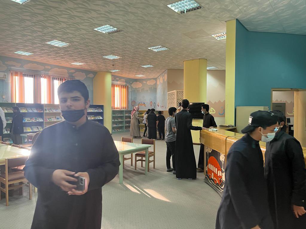 libabha4256's tweet photo. فريق غراس التطوعي التابع لجمعية الدعوة بابها في زيارة ثقافية للمكتبة مساء الخميس الماضي https://t.co/GCm6VhRicD